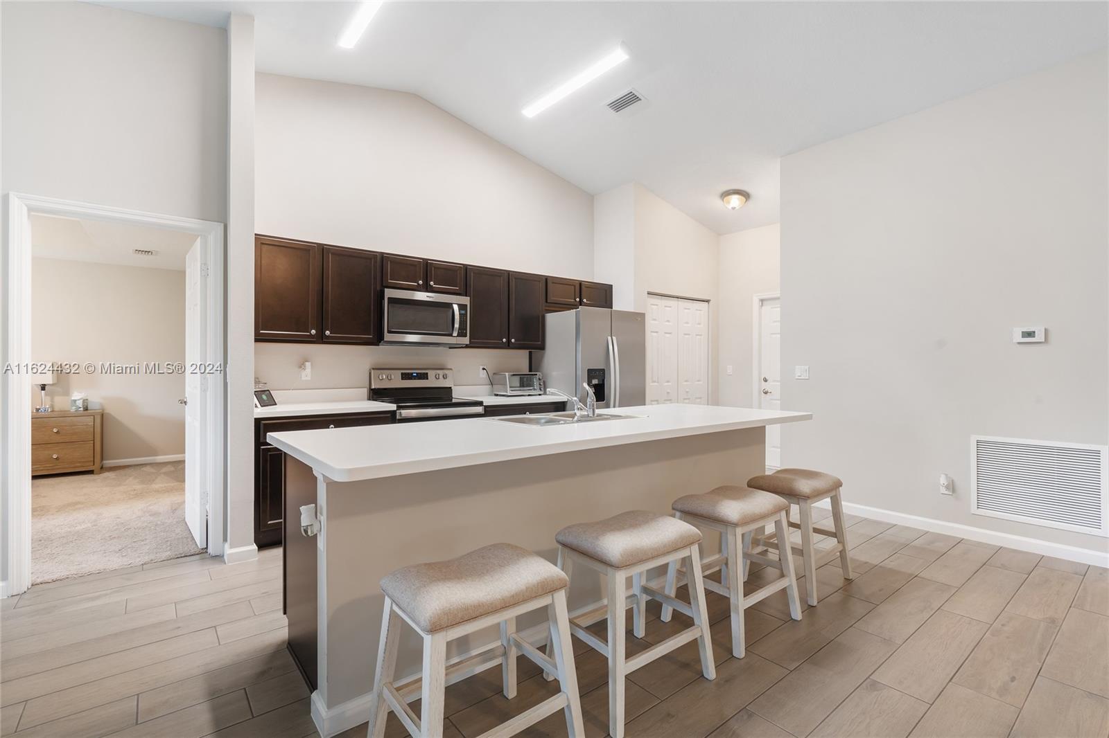 6120 NW Daroco Ter, Port St. Lucie