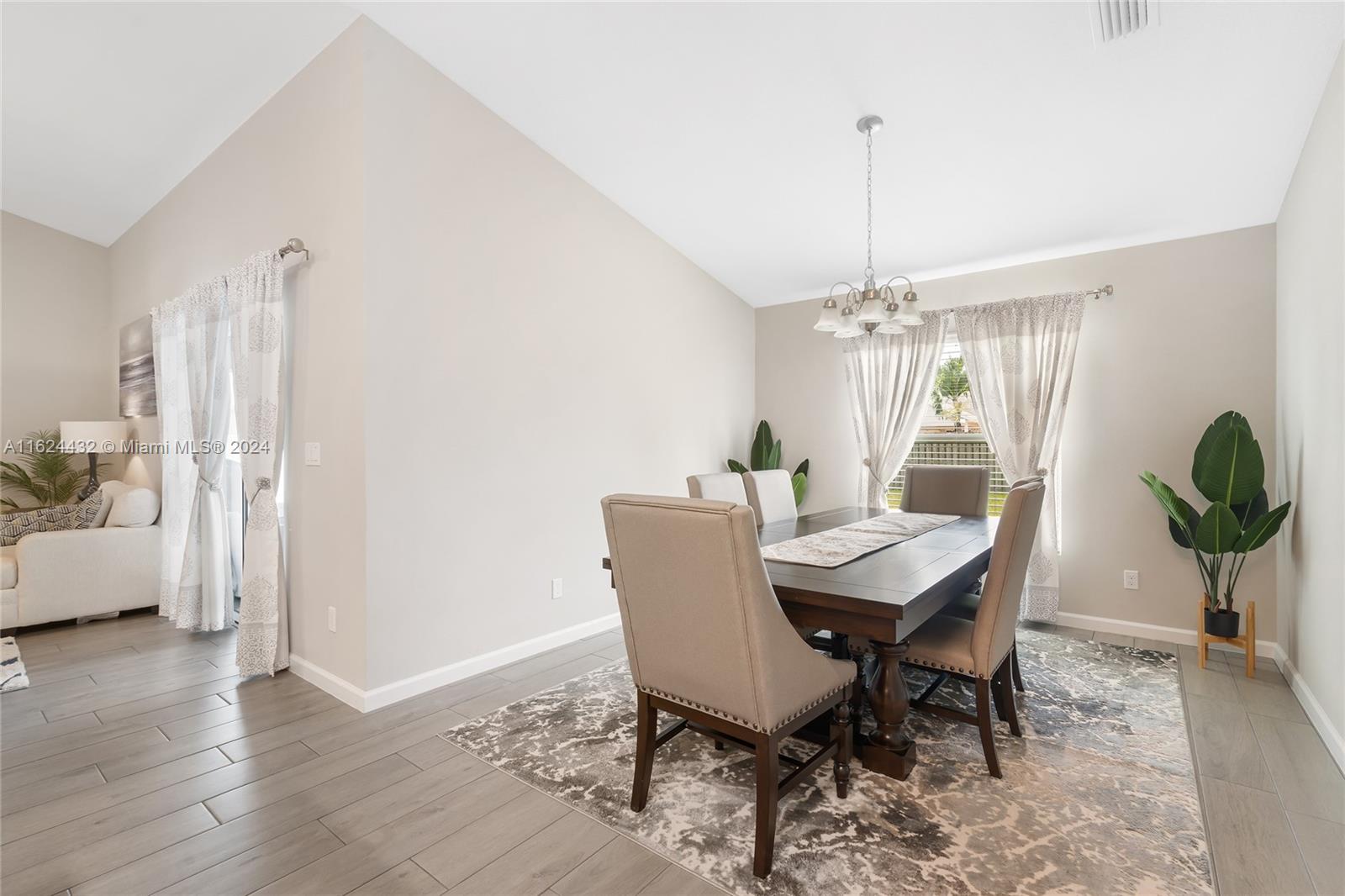 6120 NW Daroco Ter, Port St. Lucie