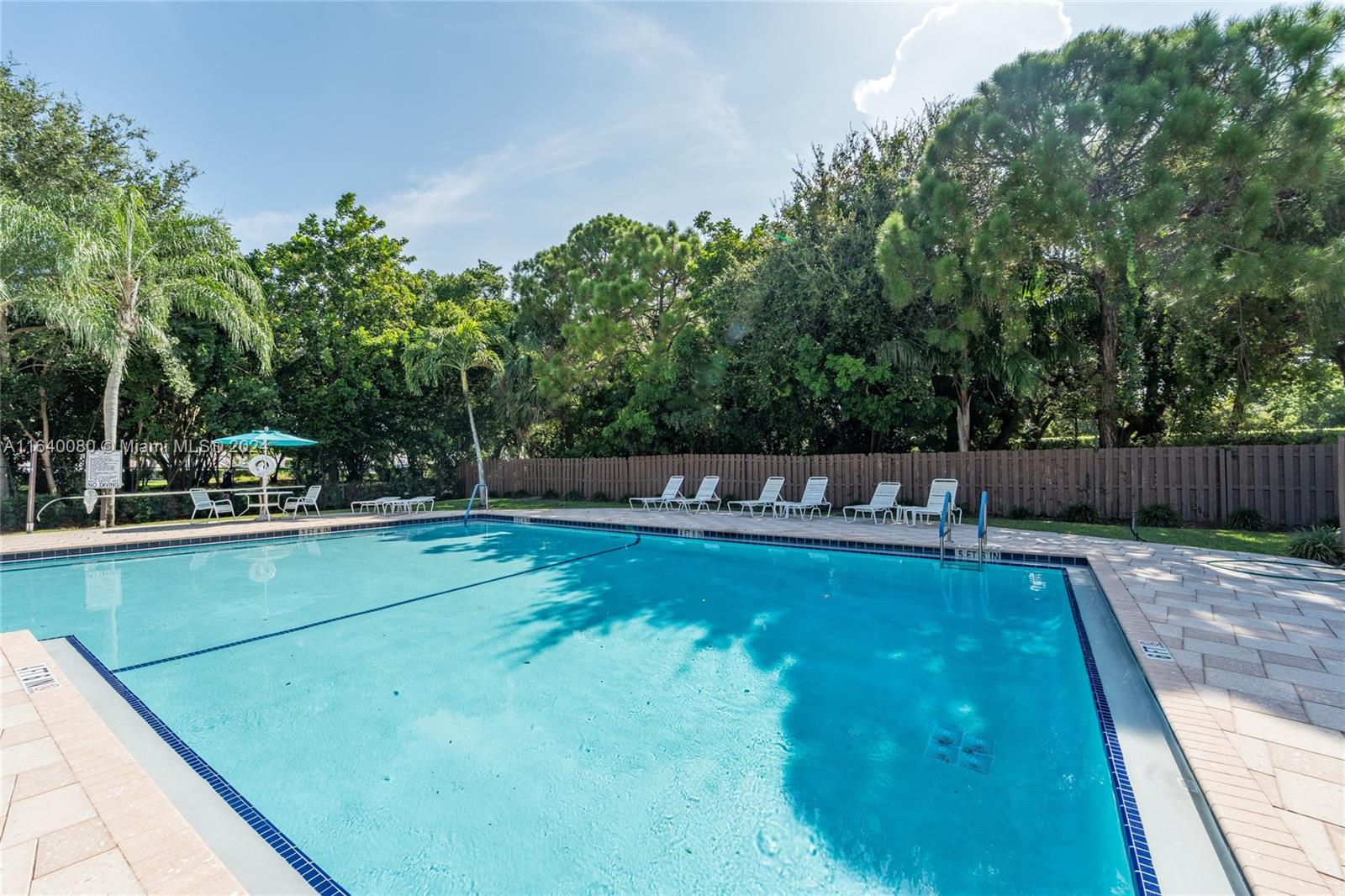 320 Olivewood Pl # 115