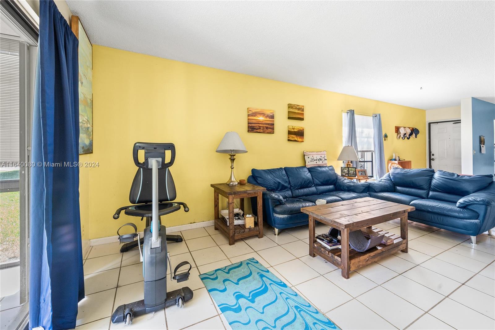 320 Olivewood Pl # 115