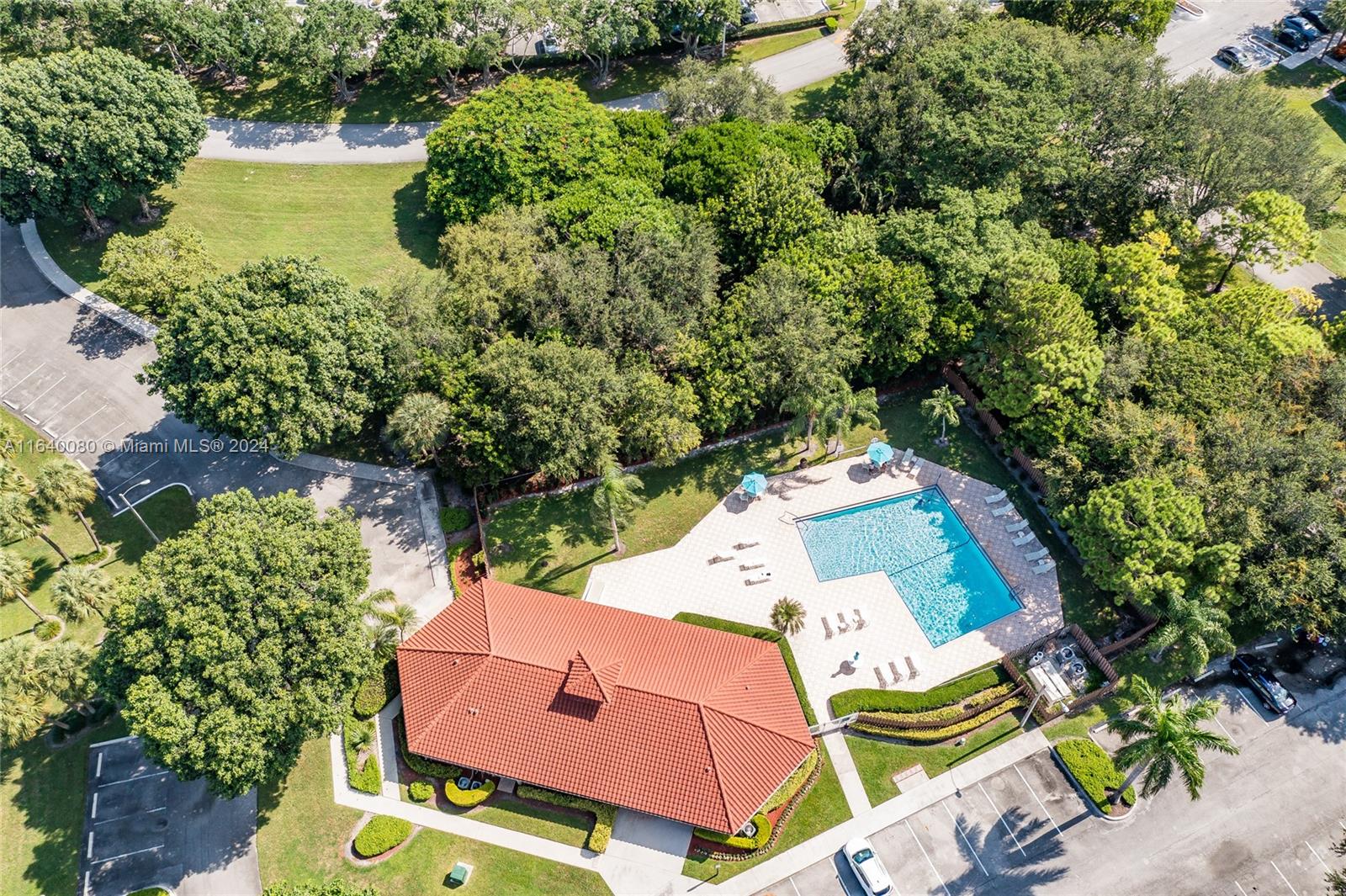 320 Olivewood Pl # 115