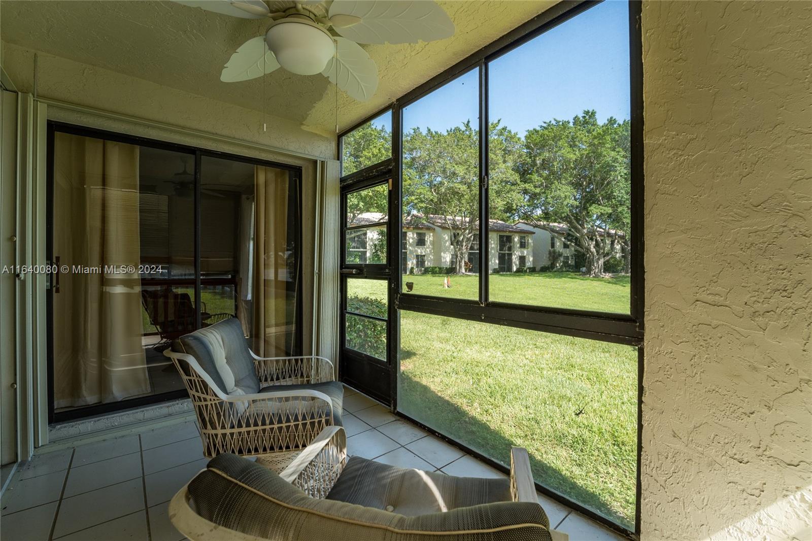 320 Olivewood Pl # 115