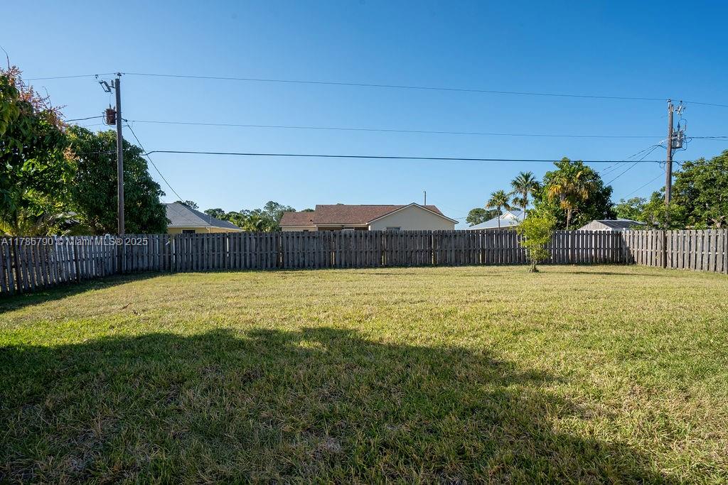 313 SE Husted Ter, Port St. Lucie
