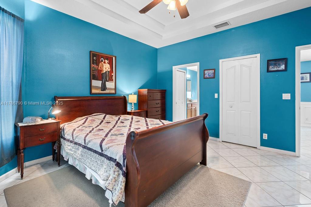 313 SE Husted Ter, Port St. Lucie