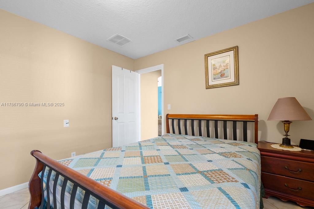 313 SE Husted Ter, Port St. Lucie