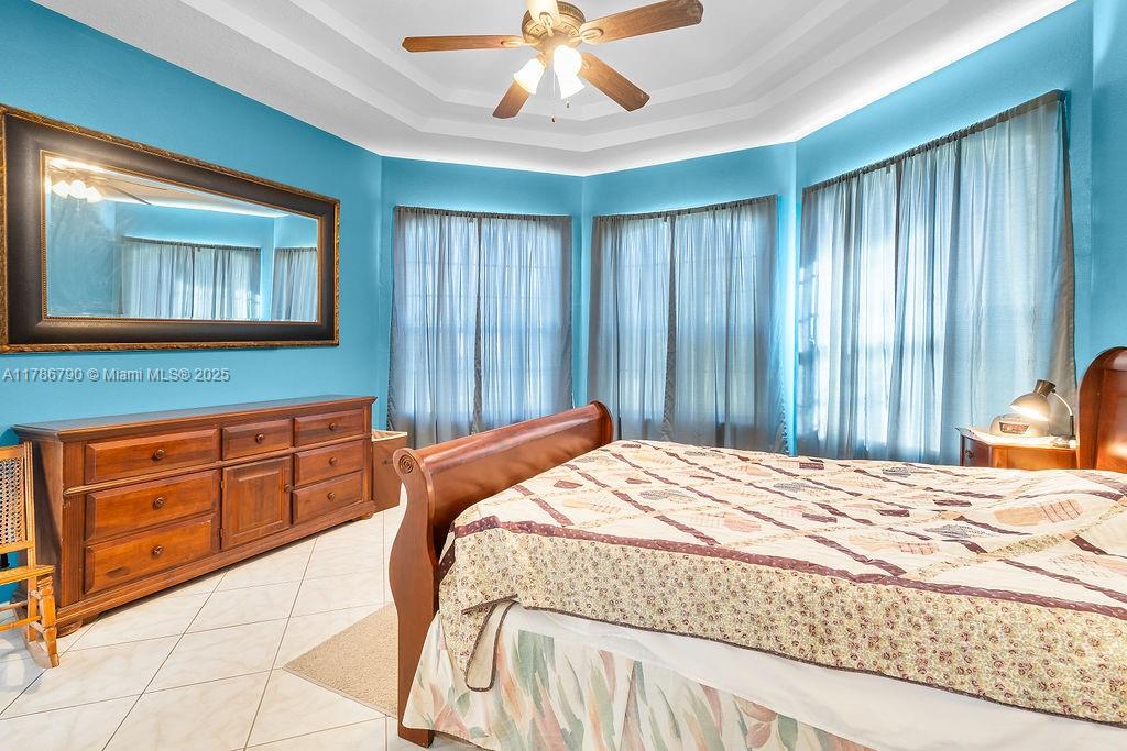 313 SE Husted Ter, Port St. Lucie