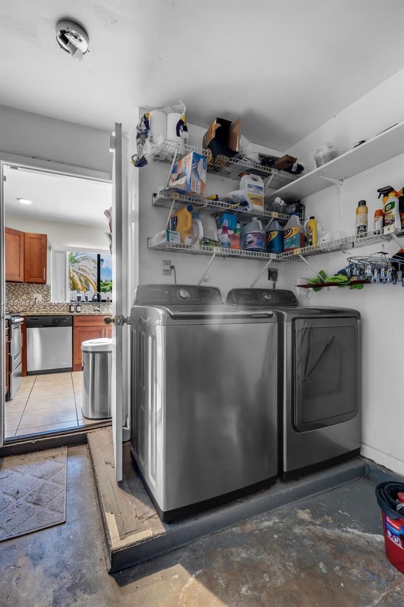 21887 Rainberry Park Cir