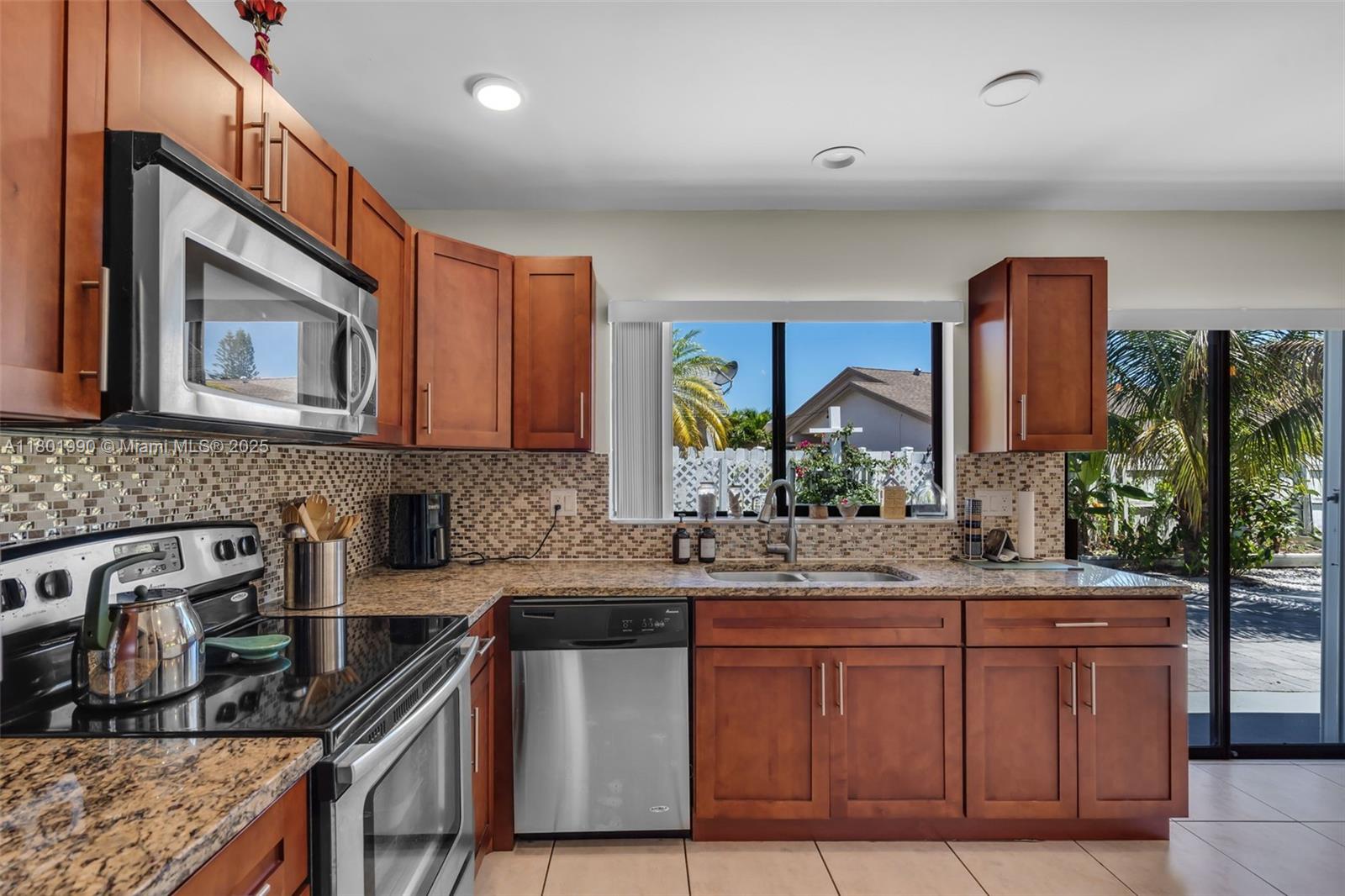 21887 Rainberry Park Cir