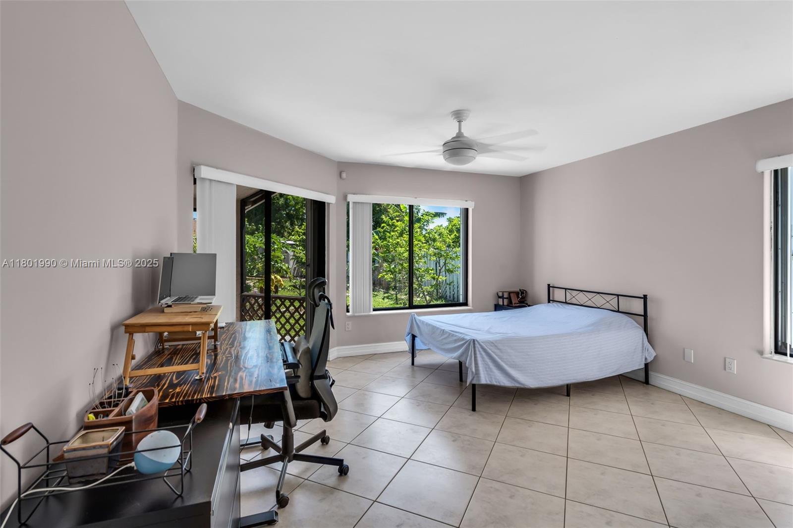 21887 Rainberry Park Cir