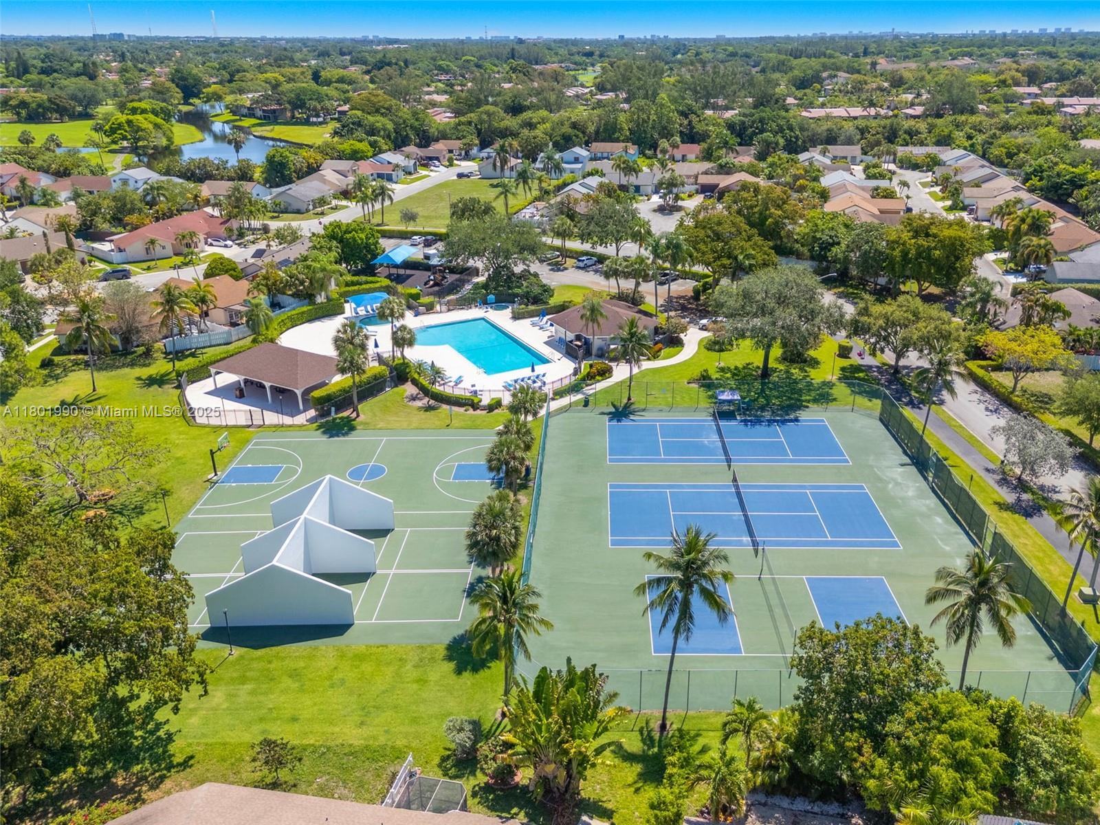 21887 Rainberry Park Cir