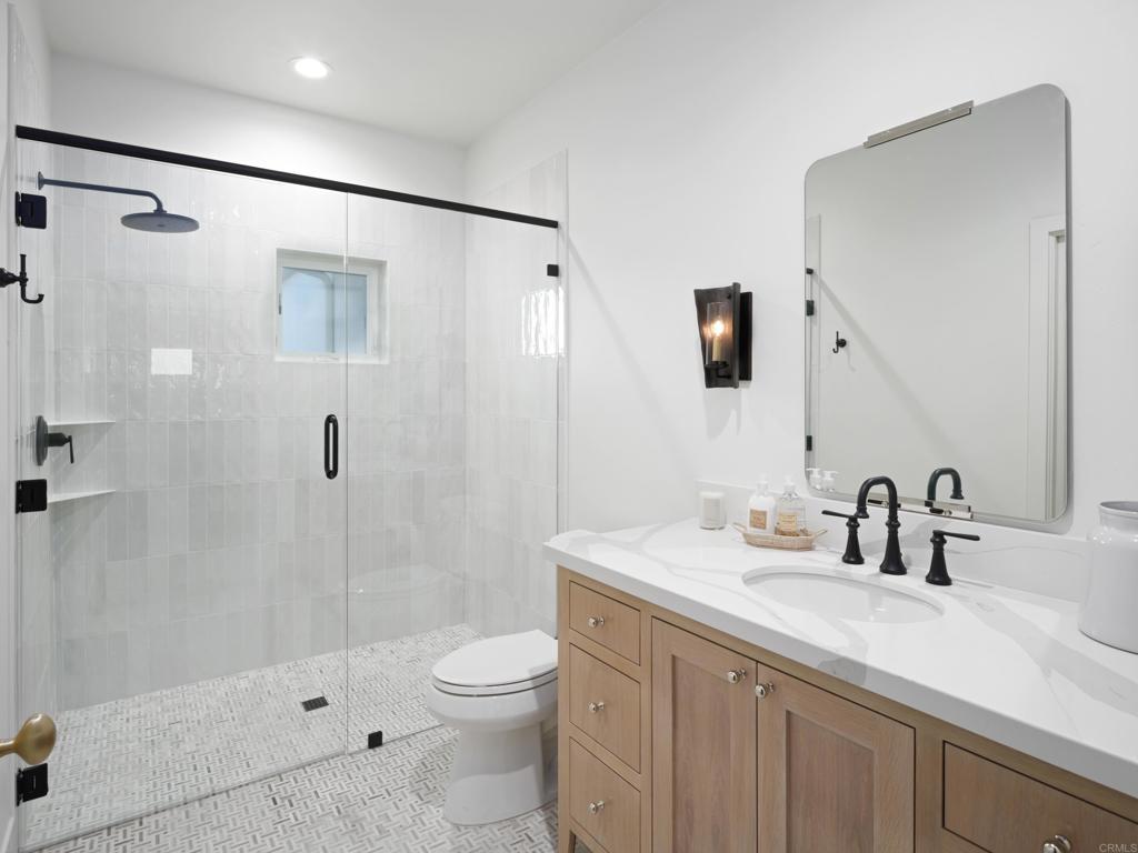 38895 Avenida Carolinas