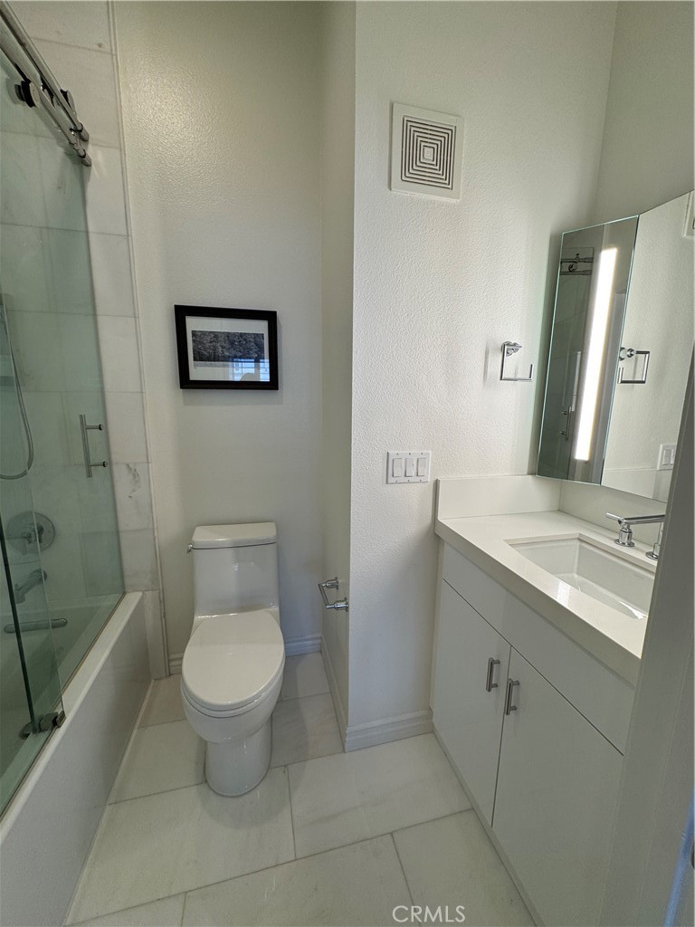 30902 Clubhouse Drive 11J