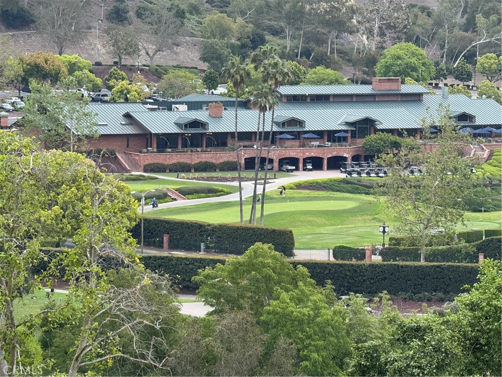 30902 Clubhouse Drive 11J