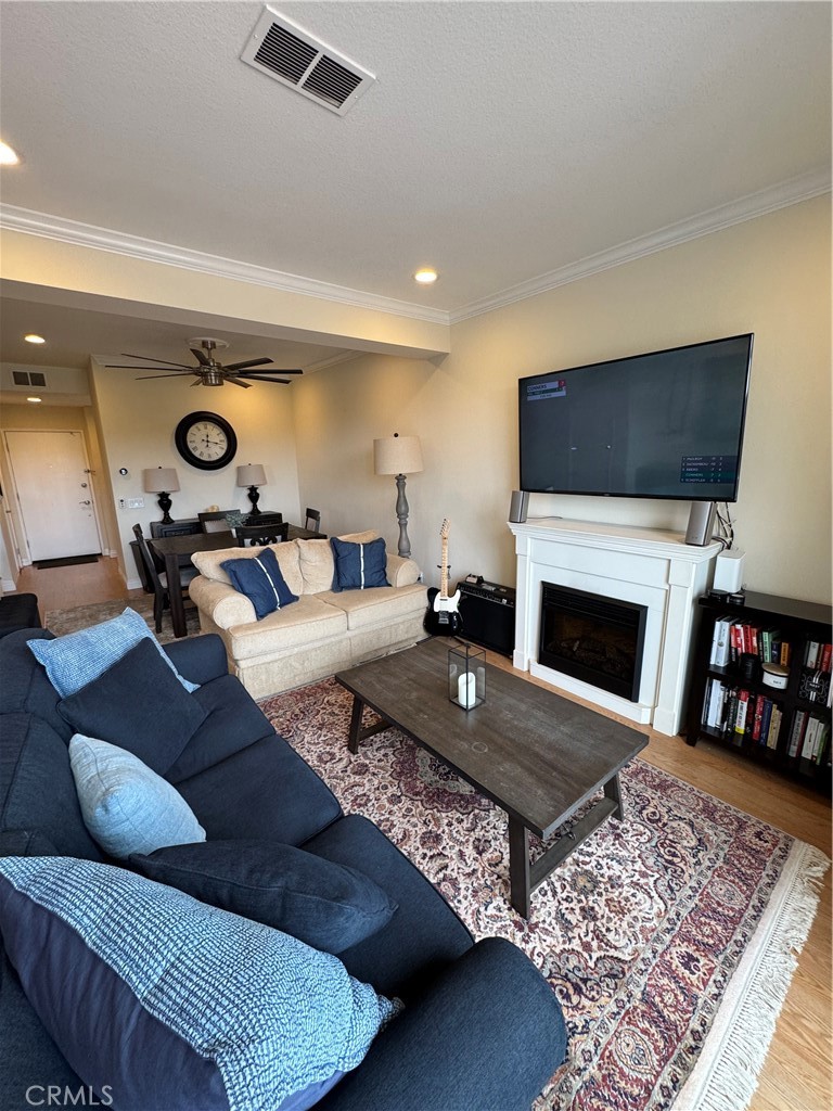 30902 Clubhouse Drive 11J