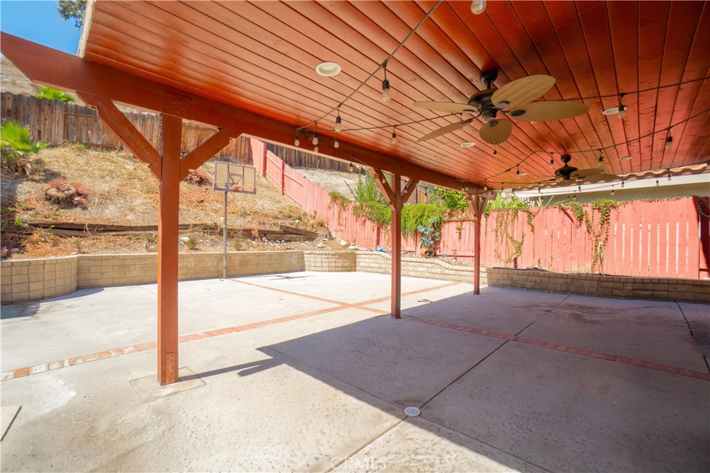 29105 Marilyn Drive
