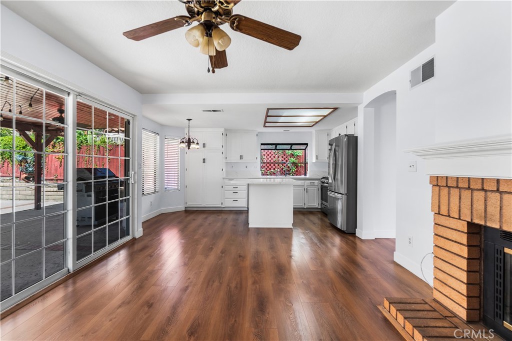 29105 Marilyn Drive