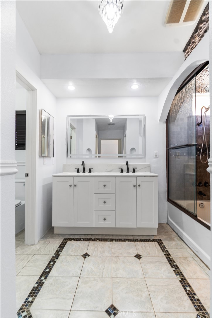 29105 Marilyn Drive