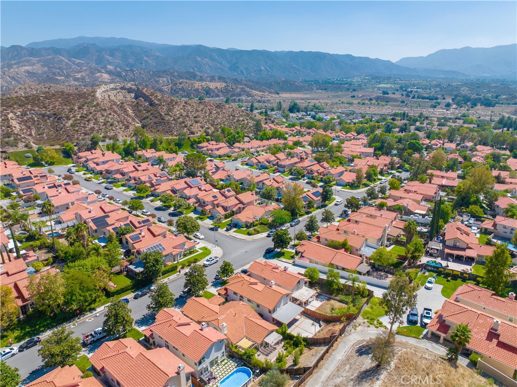 29105 Marilyn Drive