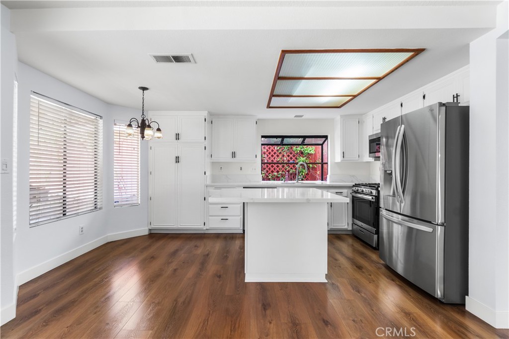 29105 Marilyn Drive