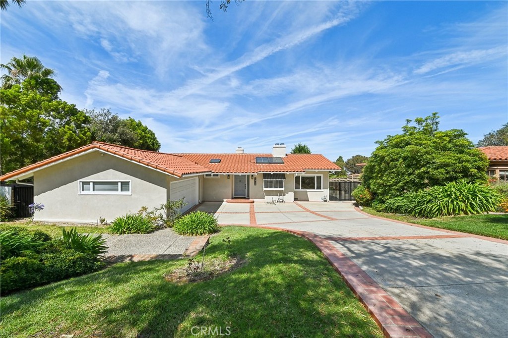 2415 Via Sonoma