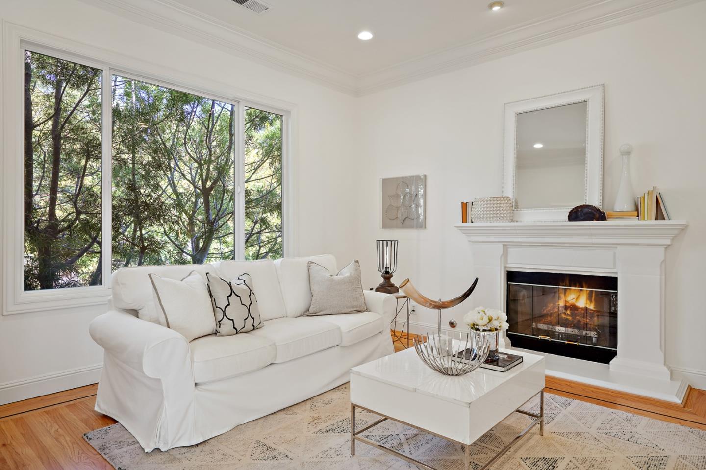 147 Oakley AVE