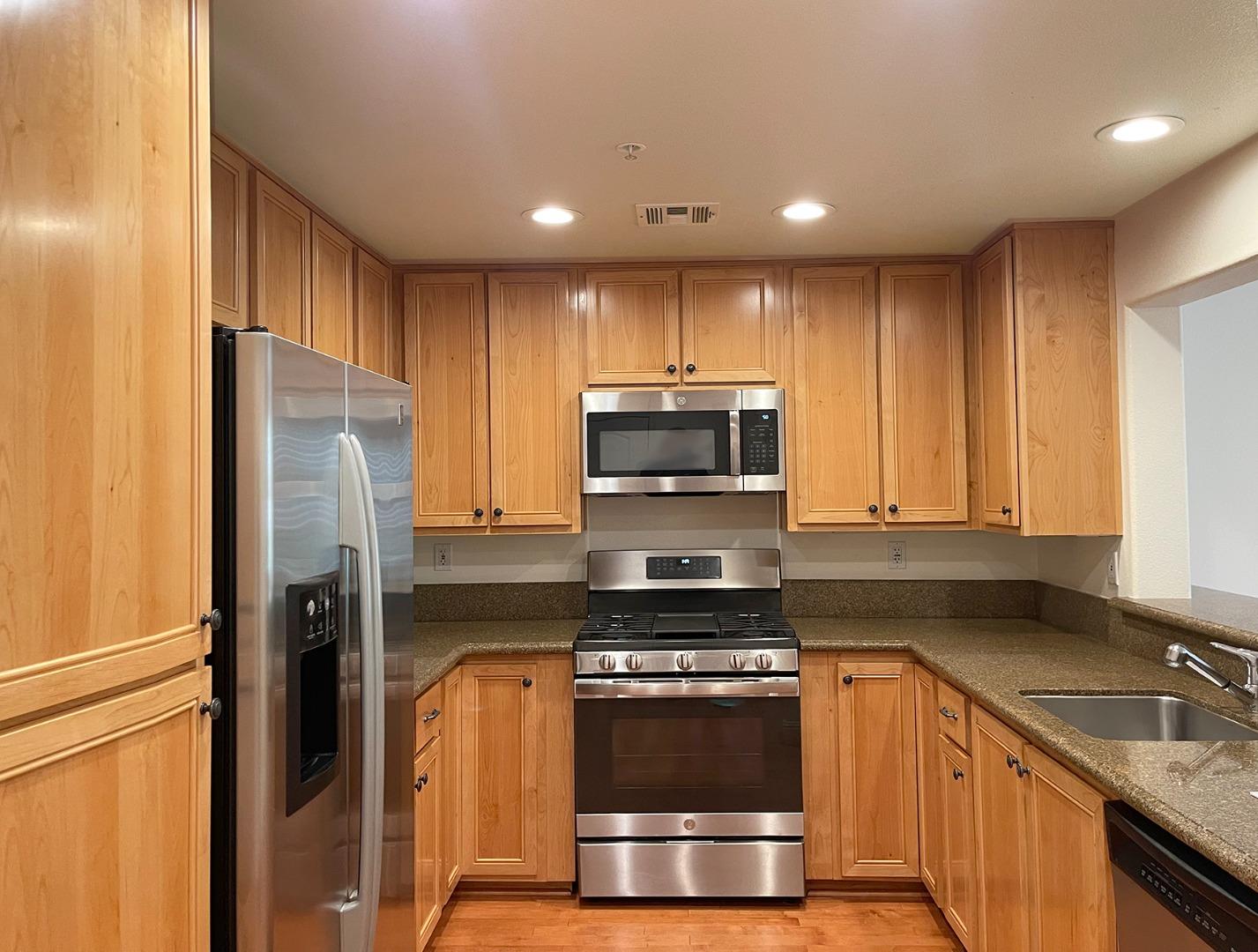 633 Elm Street Unit: 304