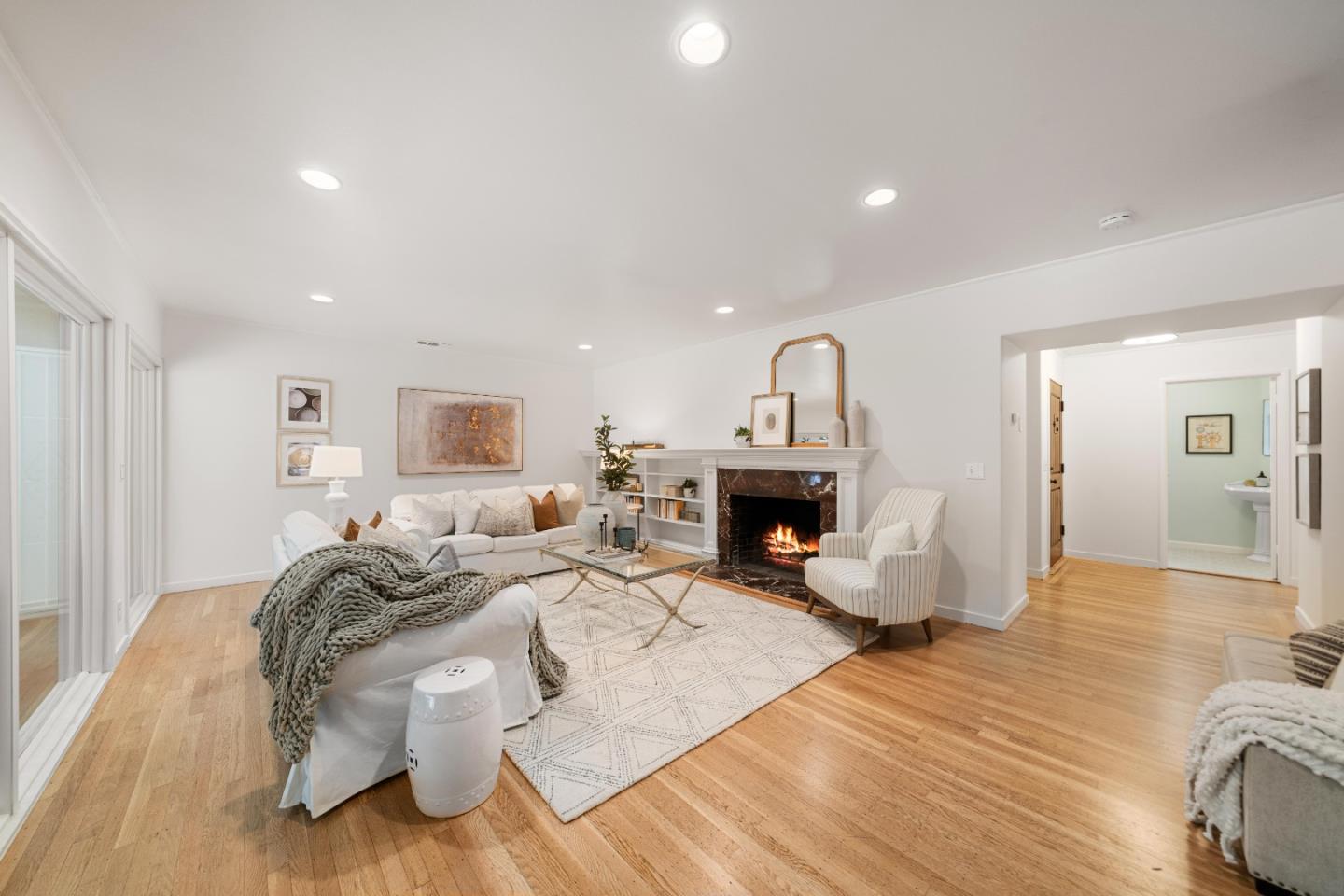1503 Ralston AVE