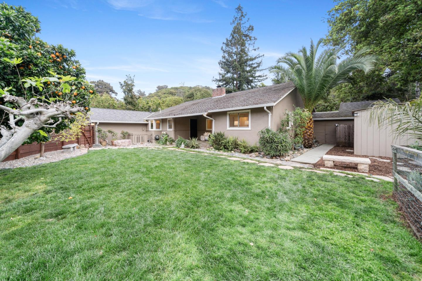 1503 Ralston AVE