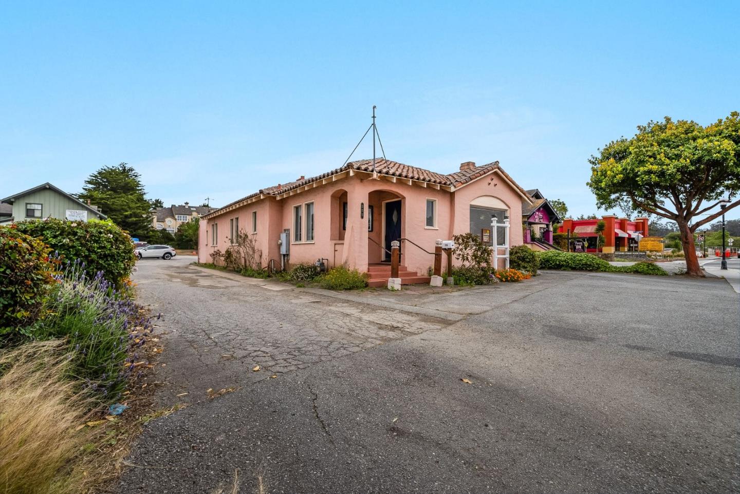 255 Main Street