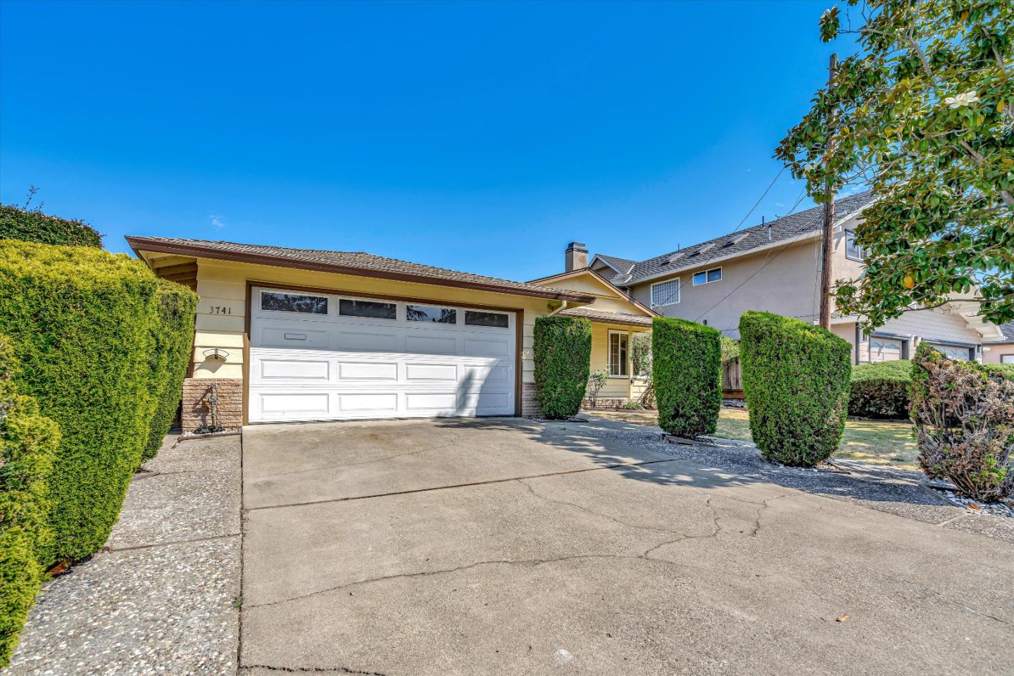 3741 Farm Hill Boulevard