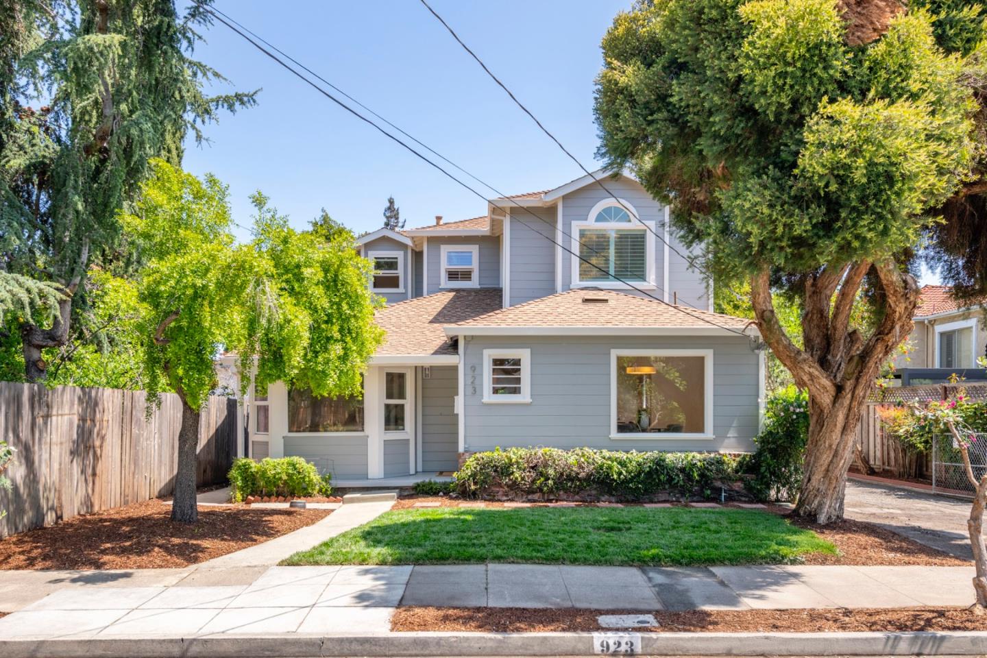 923 Grand Street