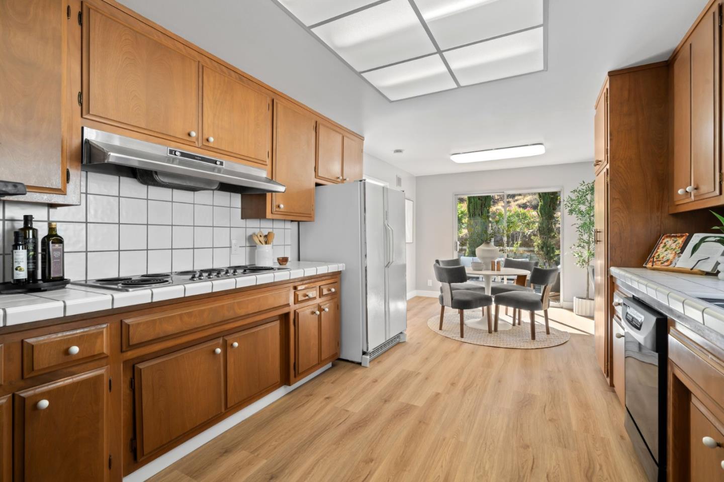 942 Viewridge Drive