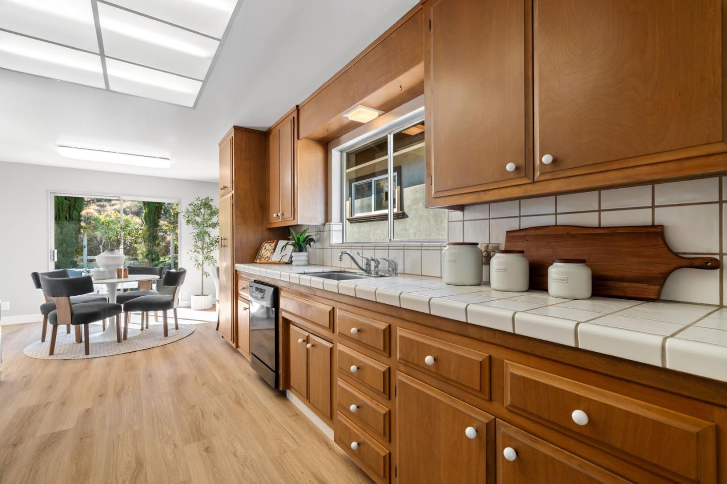 942 Viewridge Drive