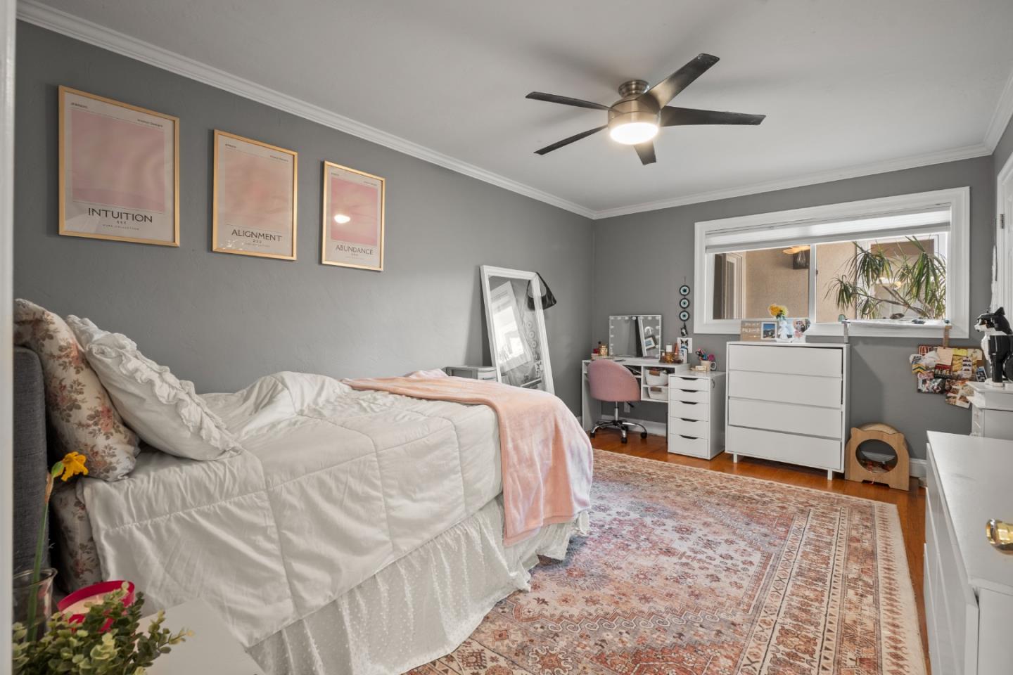 2725 Belmont Canyon