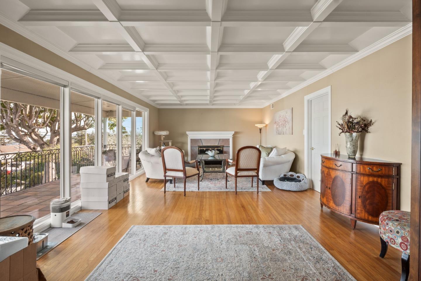 2725 Belmont Canyon