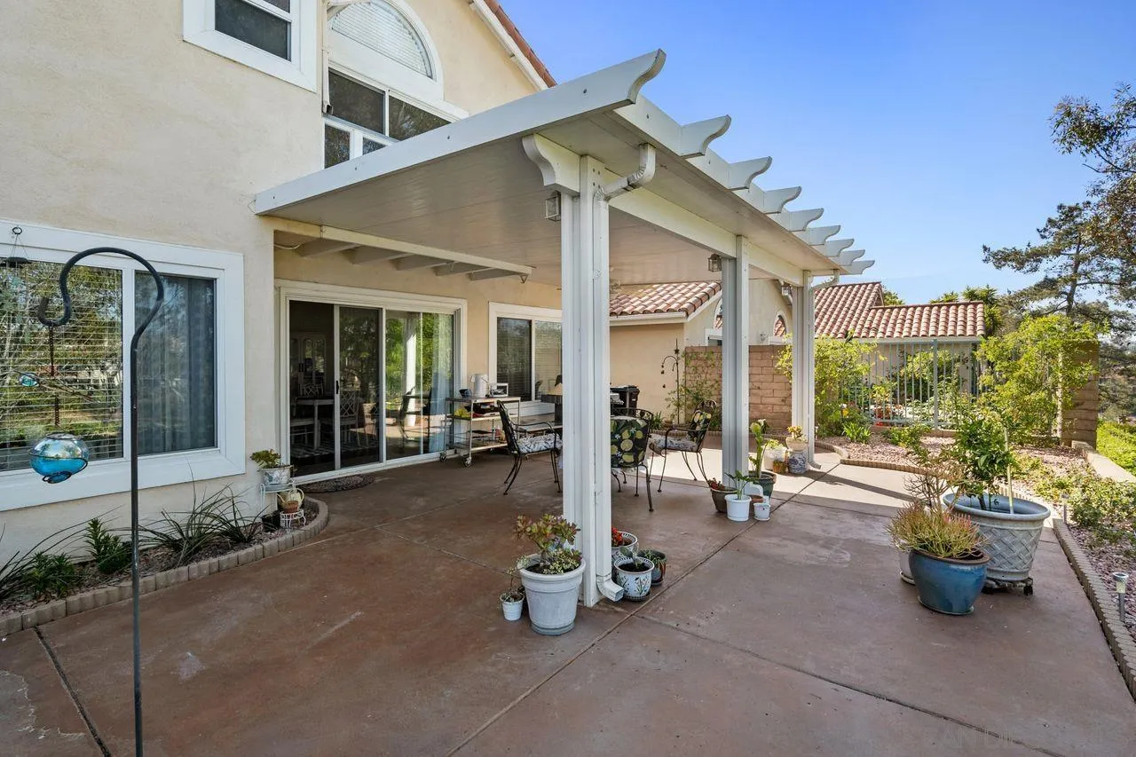 11752 Caminito Corriente