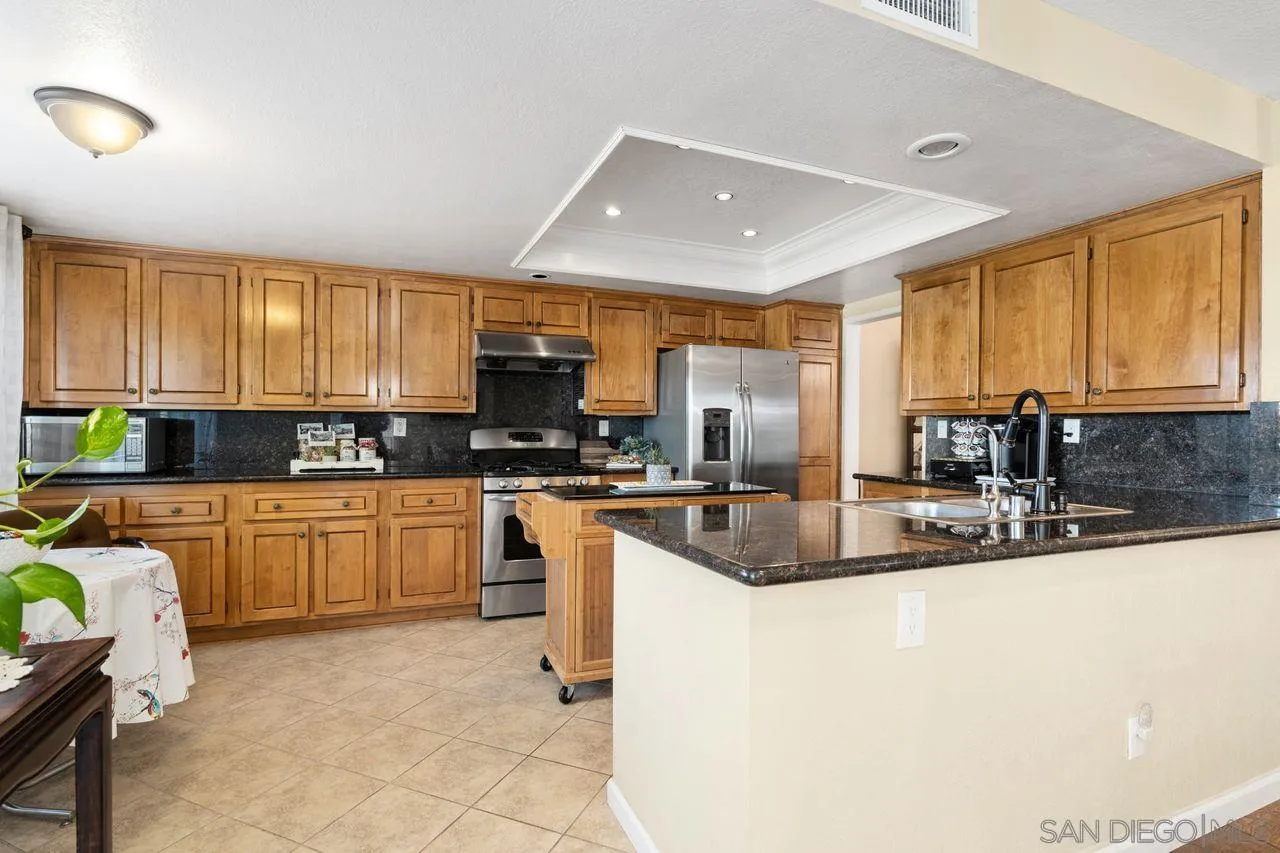 11752 Caminito Corriente