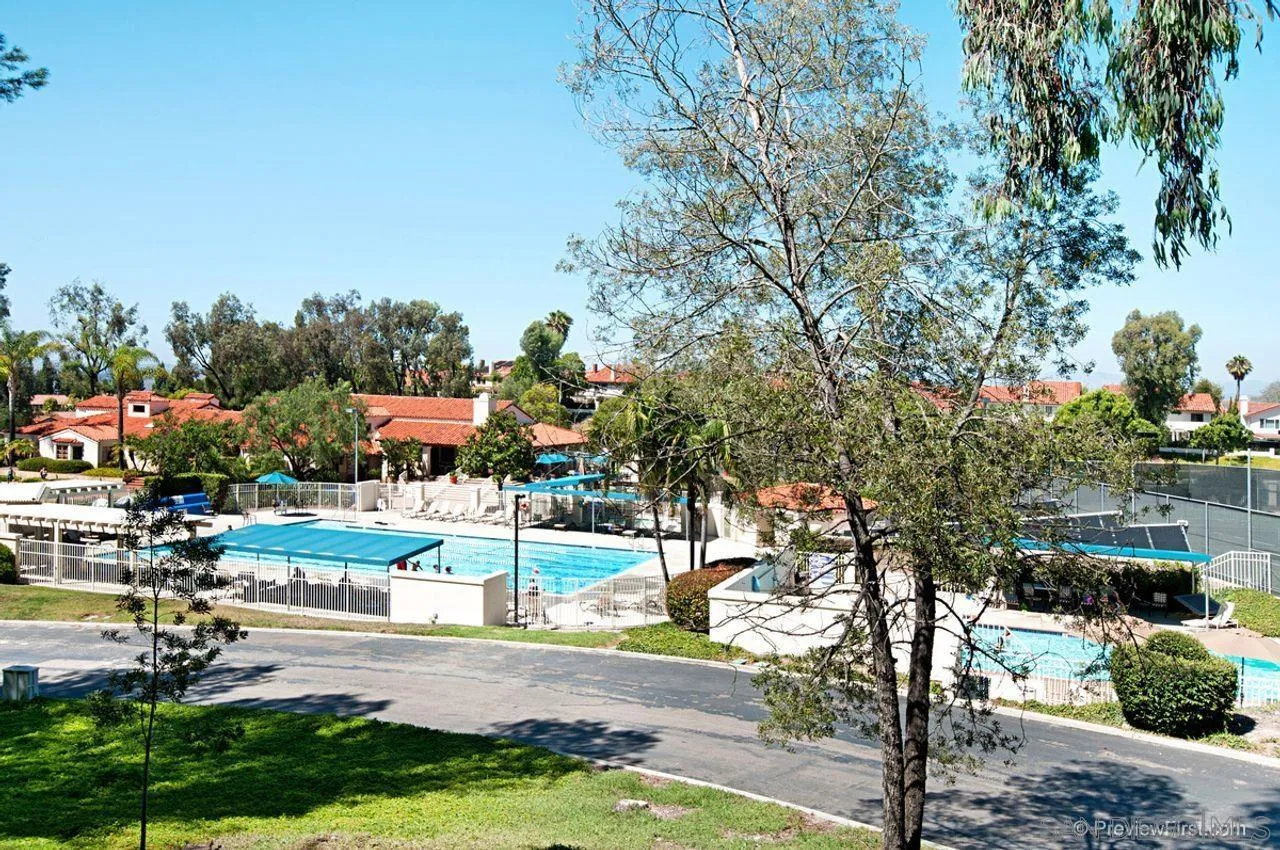 11752 Caminito Corriente