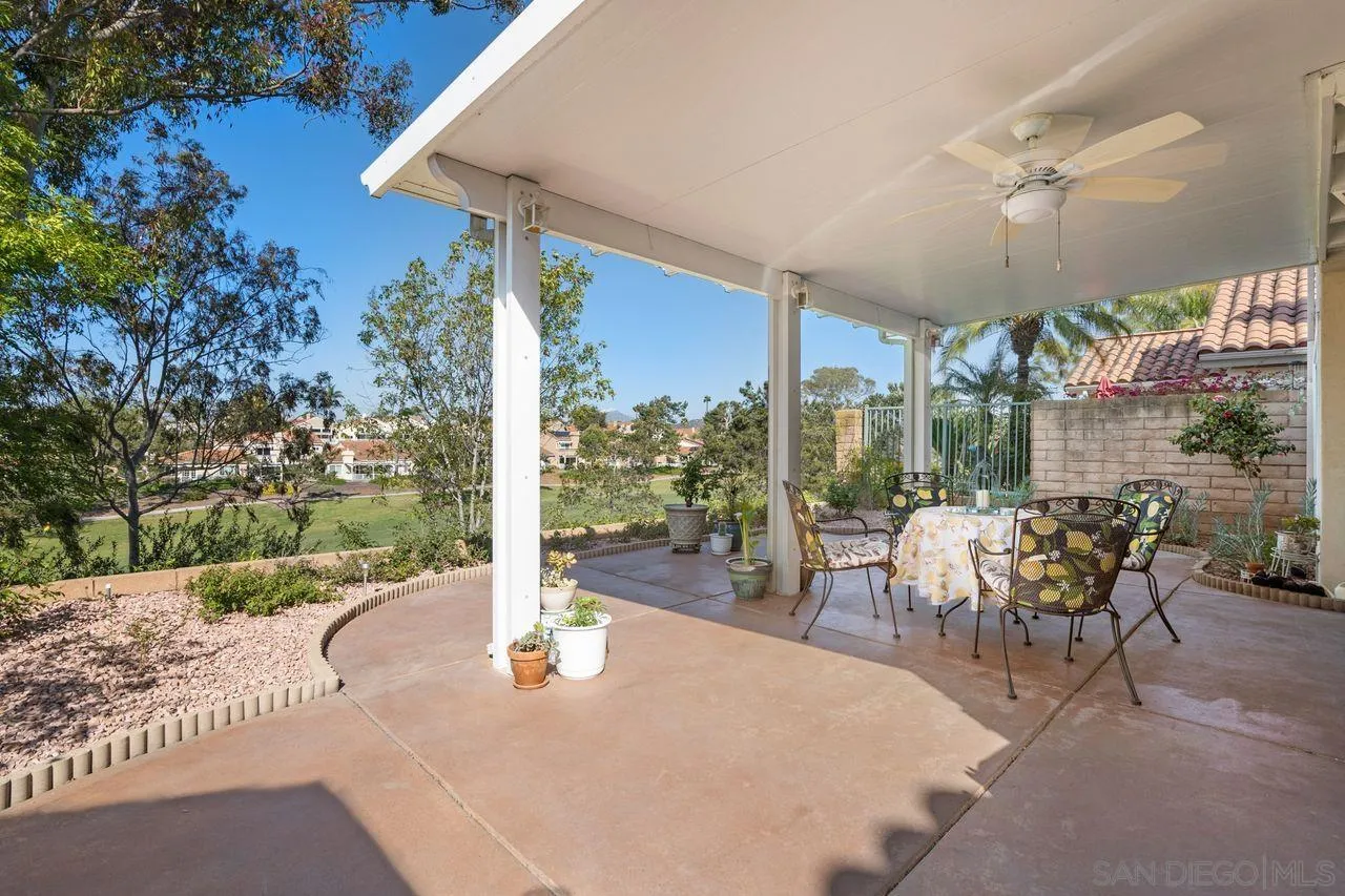 11752 Caminito Corriente