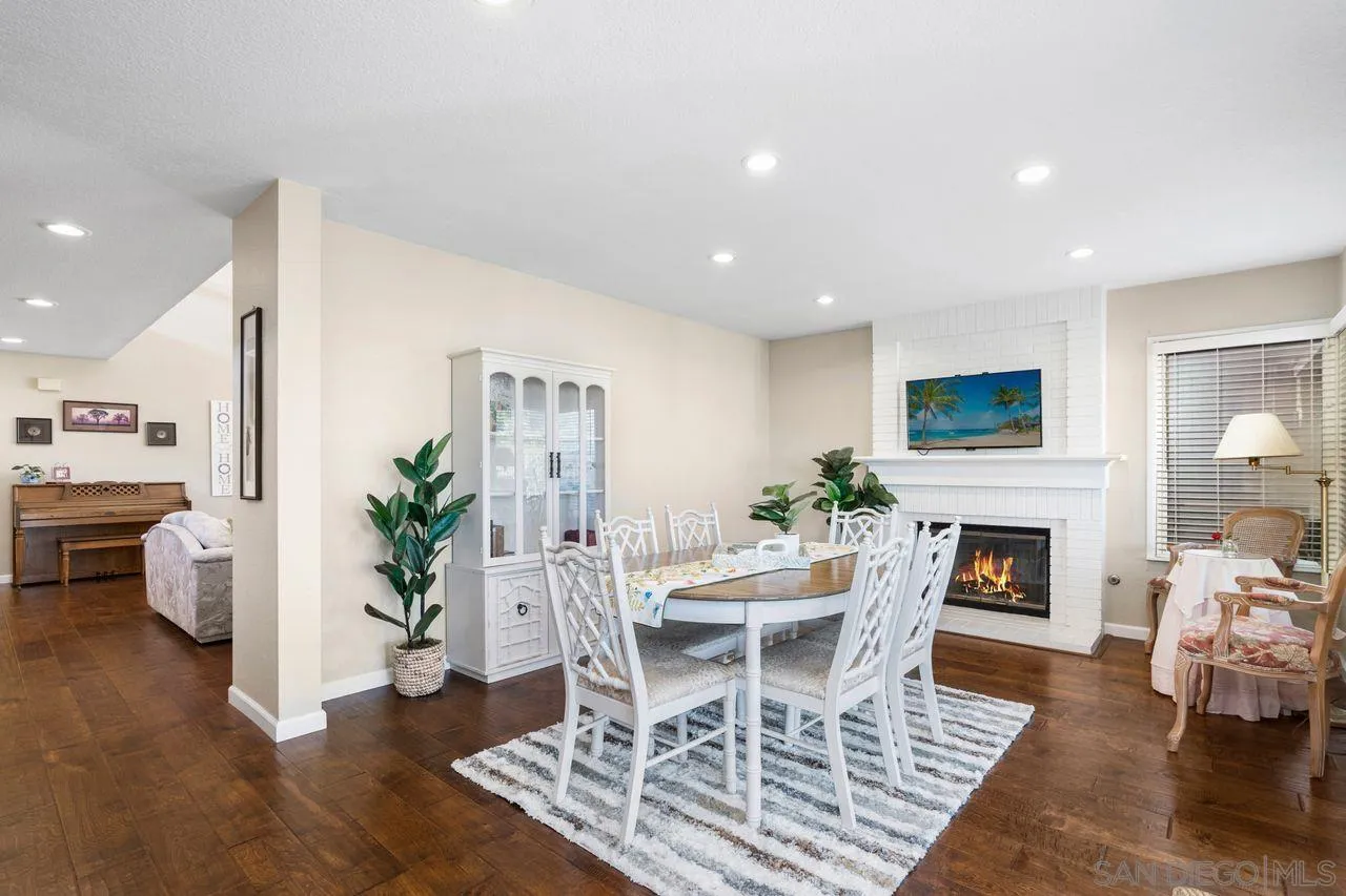 11752 Caminito Corriente