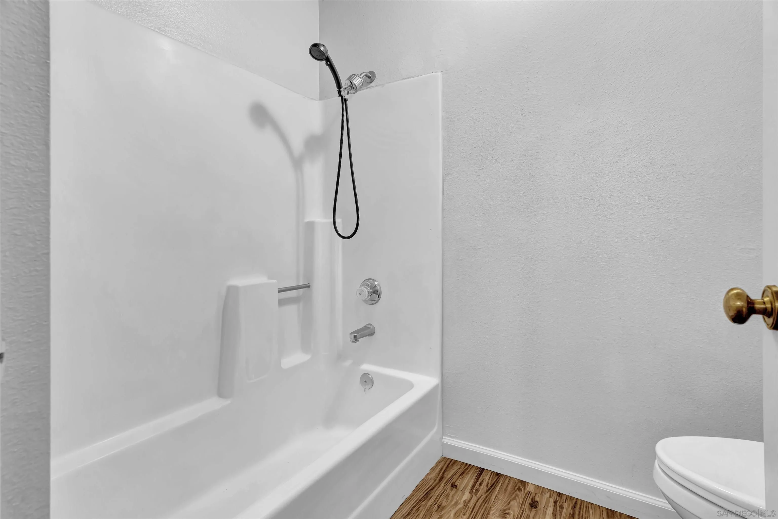 1017 Southwood Dr Apt B