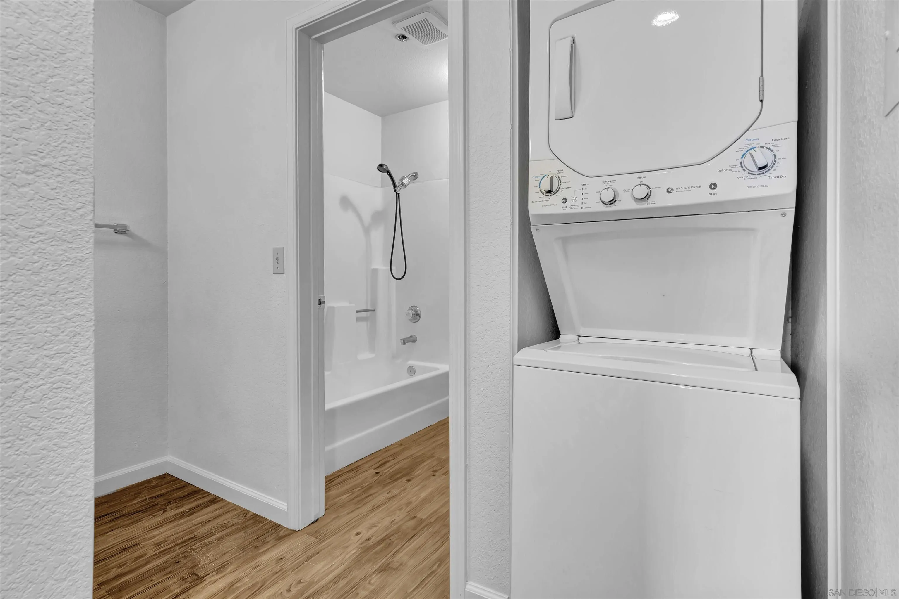 1017 Southwood Dr Apt B