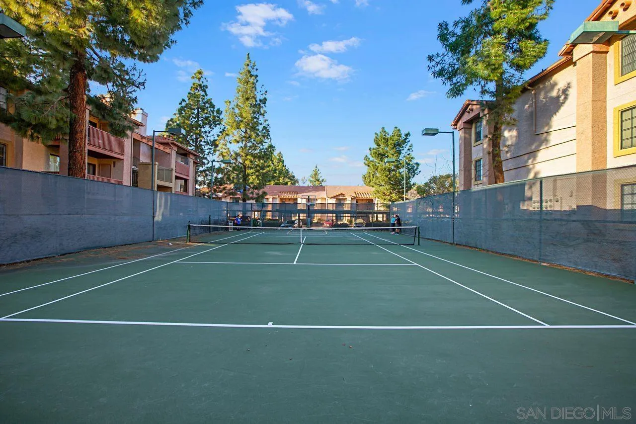 12055 Alta Carmel Ct # 175