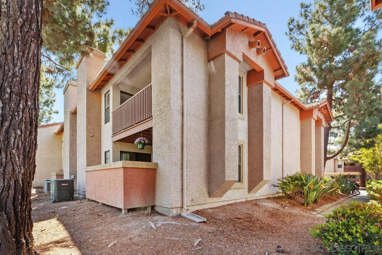 12055 Alta Carmel Ct # 175