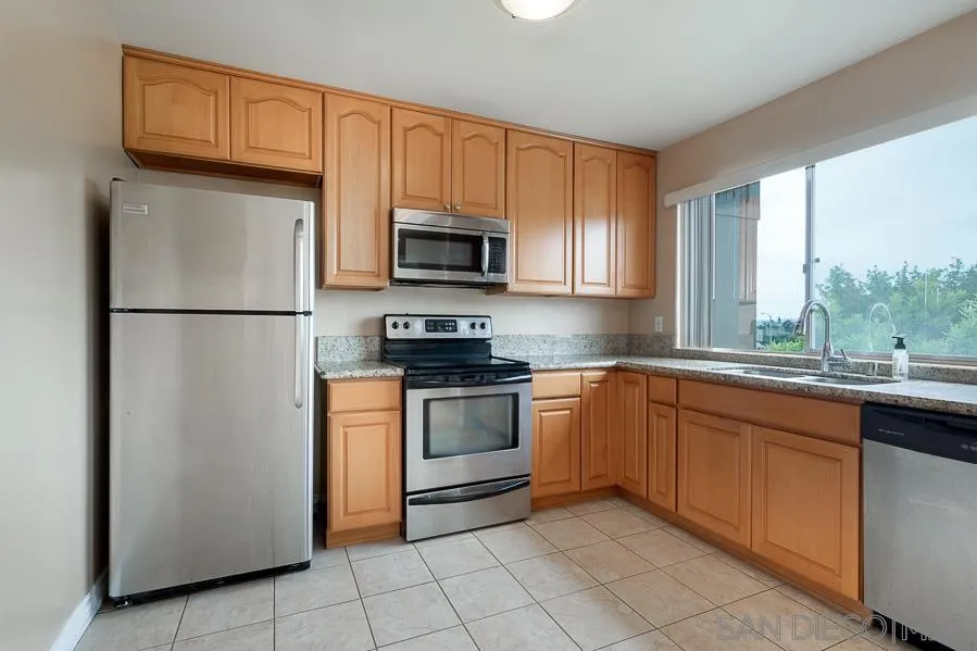 6269 Caminito Salado