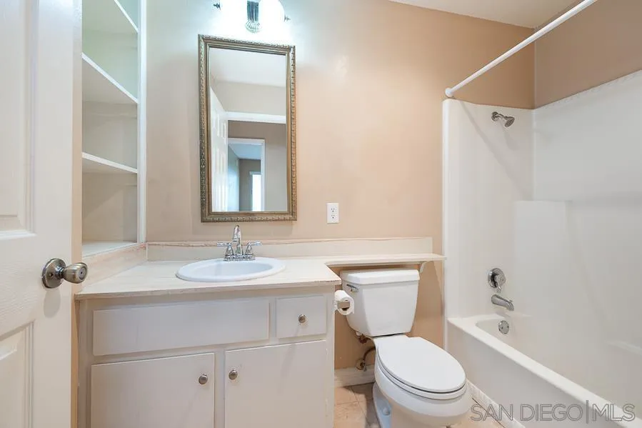 6269 Caminito Salado