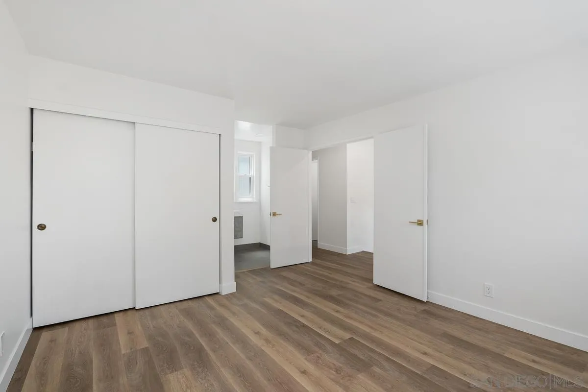 1831 Cathedral Glen