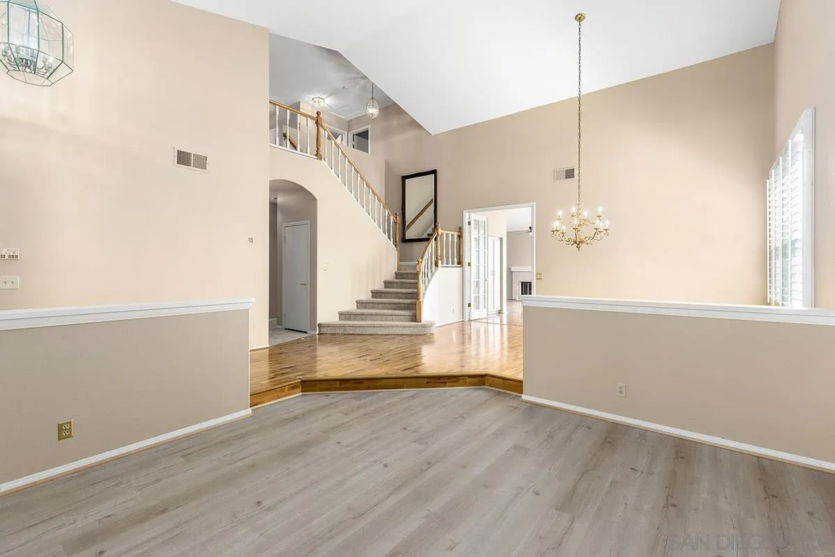 17573 Bocage Pt