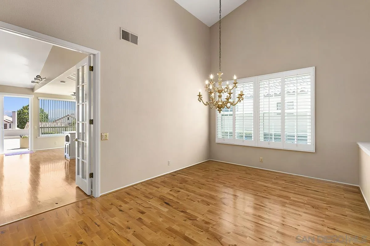 17573 Bocage Pt