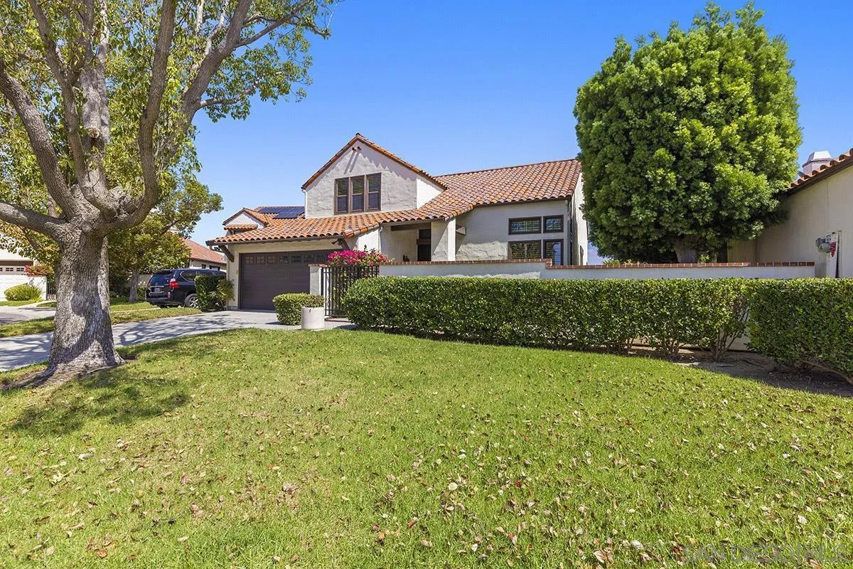 17573 Bocage Pt
